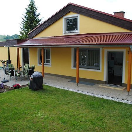 Haus Renarth - Michaela Pro Apartment Kitzeck im Sausal Luaran gambar